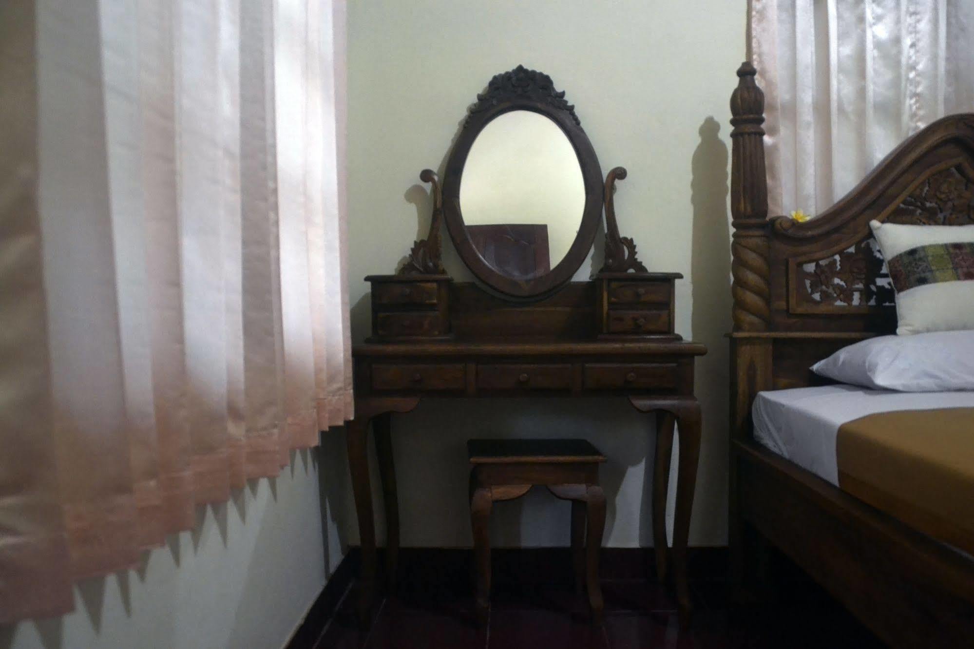 Oyo 1946 Terrace Campuhan Убуд Экстерьер фото